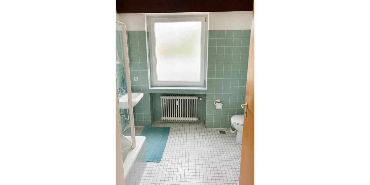 Etagenwohnung Trier Kürenz - 3 Zimmer, 100 m&sup2;, 1.100&euro; | Angebot:26347963