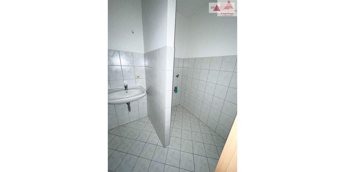 Etagenwohnung Aue-Bad Schlema Bad Schlema - 2 Zimmer, 48 m&sup2;, 230&euro; | Angebot:25779067