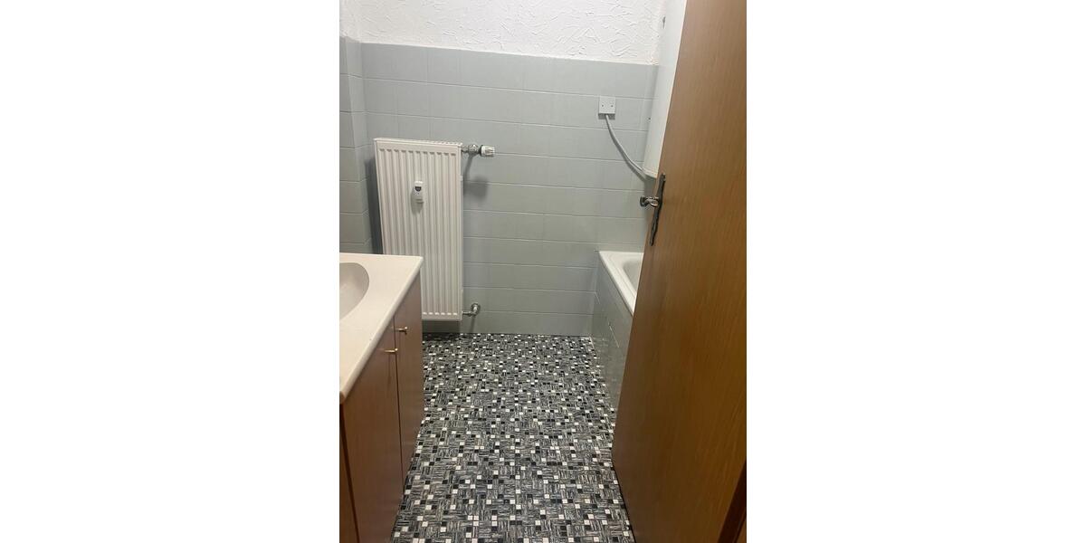 Sonnige Vierzimmerwohnung in ruhiger Wohnlage in Speichersdorf 4 zimmer