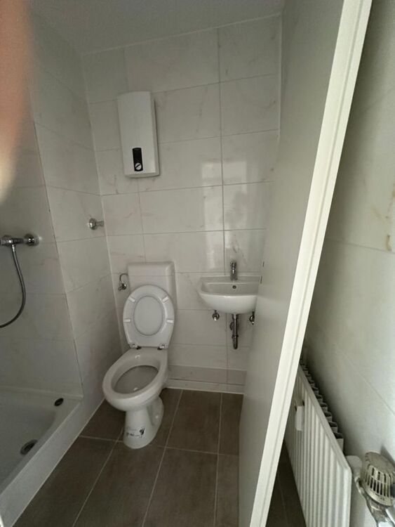 TOP sanierte 2,5 Zimmer Wohnung mit Balkon