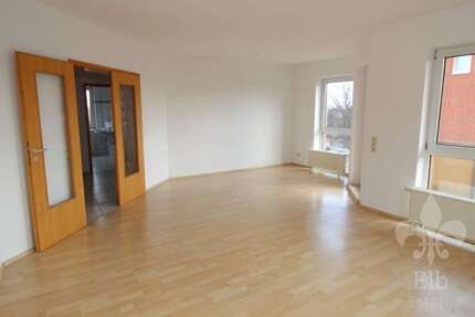 Wohnung zum Mieten in Hermsdorf 678 € 90.5 m² 3 zimmer