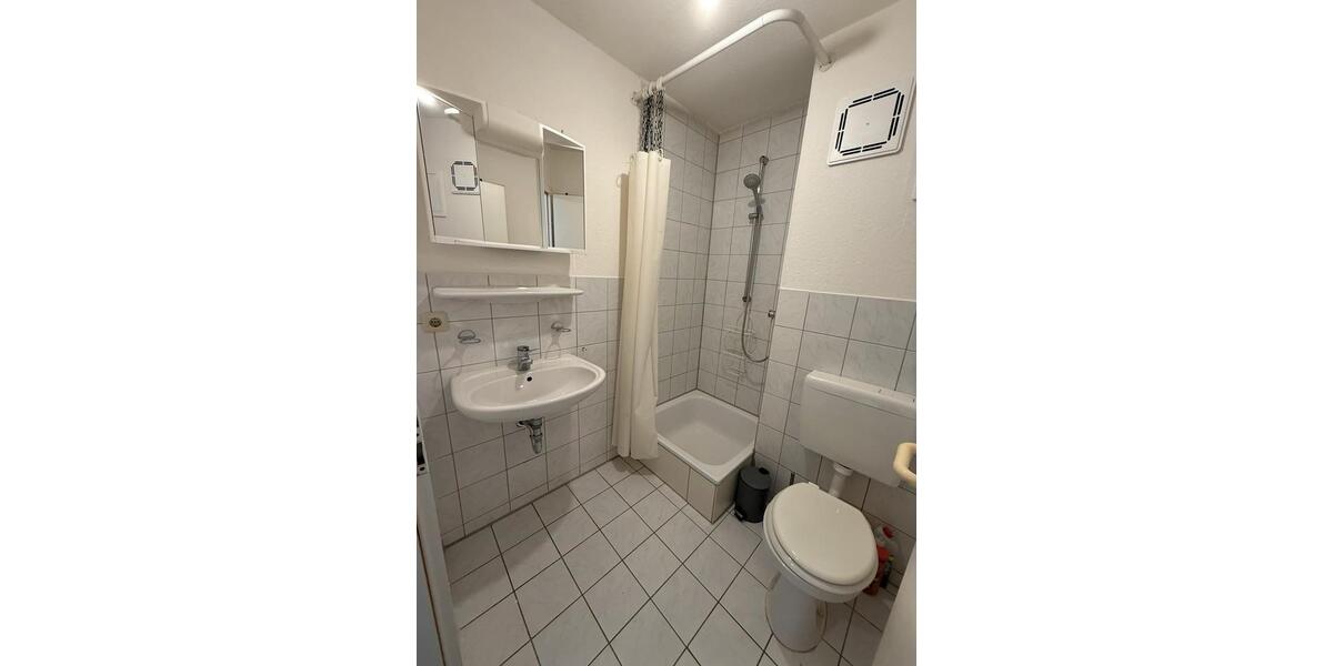 Etagenwohnung Nürnberg Almoshof - 1 Zimmer, 30 m&sup2;, 480&euro; | Angebot:26606053