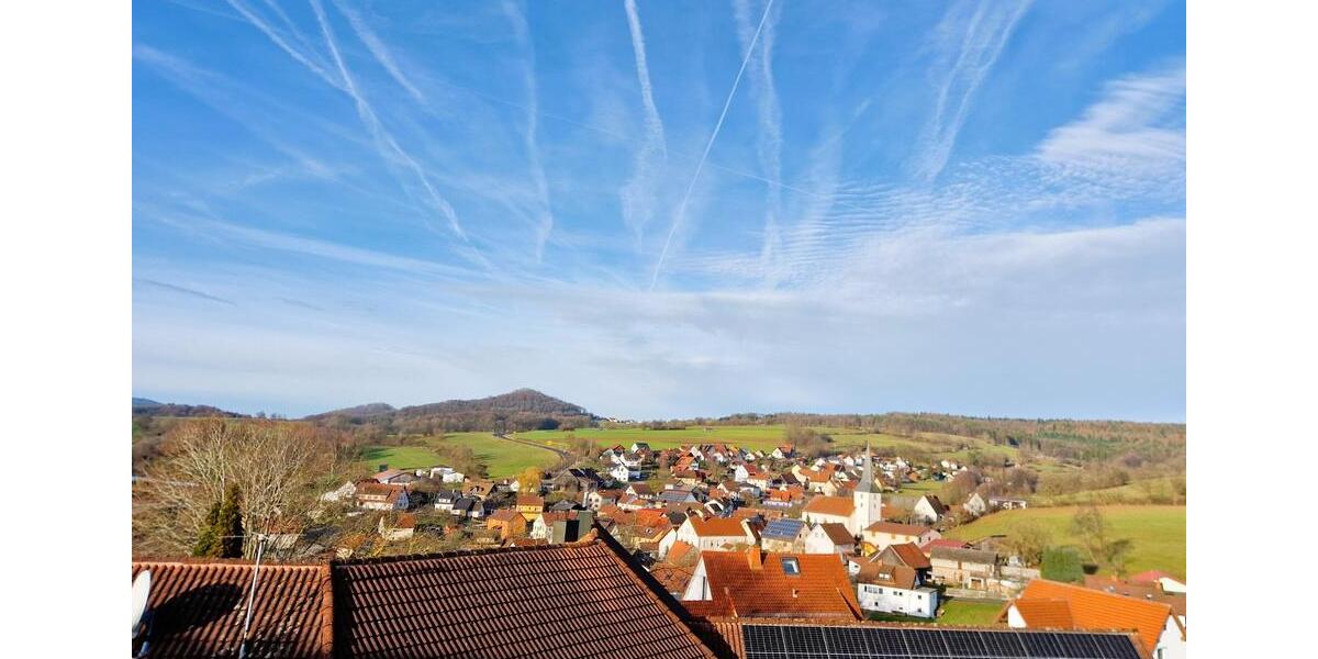 Dachgeschoßwohnung Geroda - 4.5 Zimmer, 124 m&sup2;, 850&euro; | Angebot:25537200