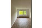 Frisch Saniert! Schöne 3 Zimmer Wohnung