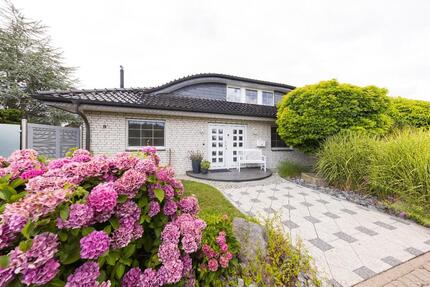 Ruhig wohnen, schön leben Bungalow mit Garten in Haddenhausen zimmer