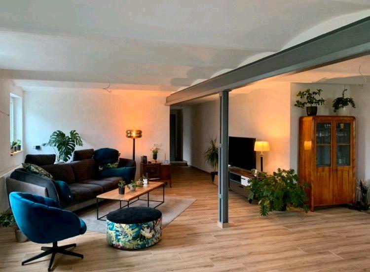 Erdgeschoßwohnung Schmallenberg - 4 Zimmer, 160 m&sup2;, 1.100&euro; | Angebot:26266809