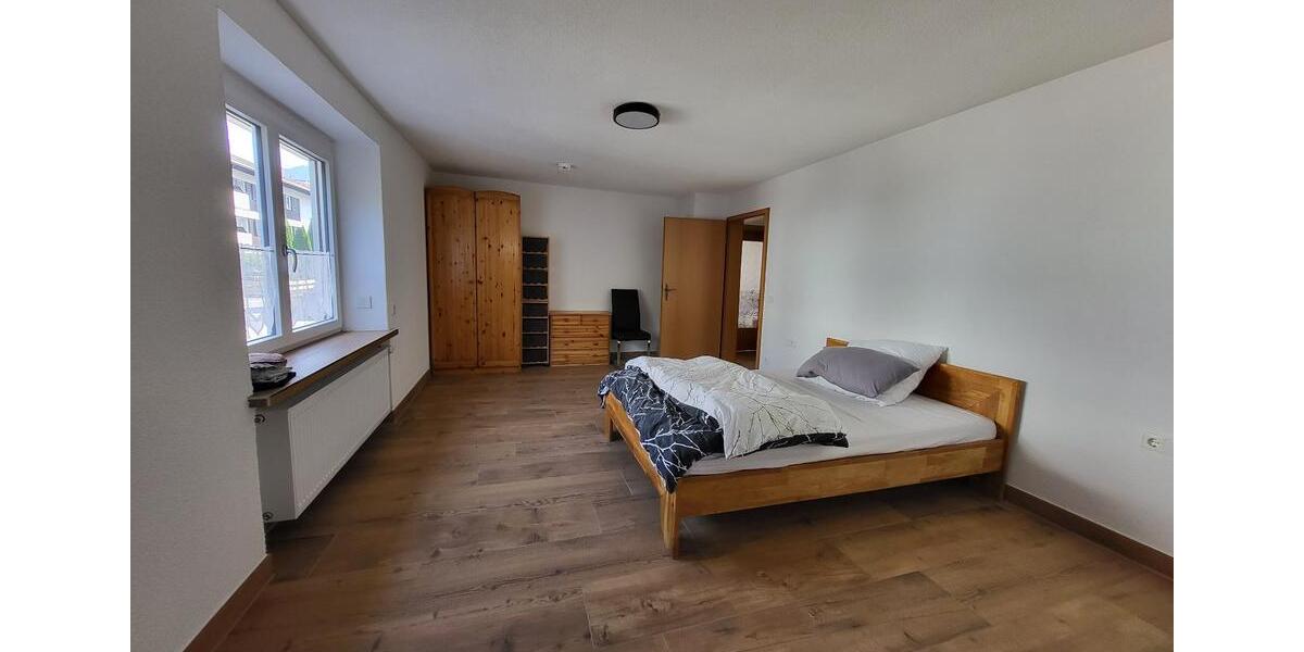 Erdgeschoßwohnung Oberstdorf - 3 Zimmer, 86 m&sup2;, 1.310&euro; | Angebot:26635815
