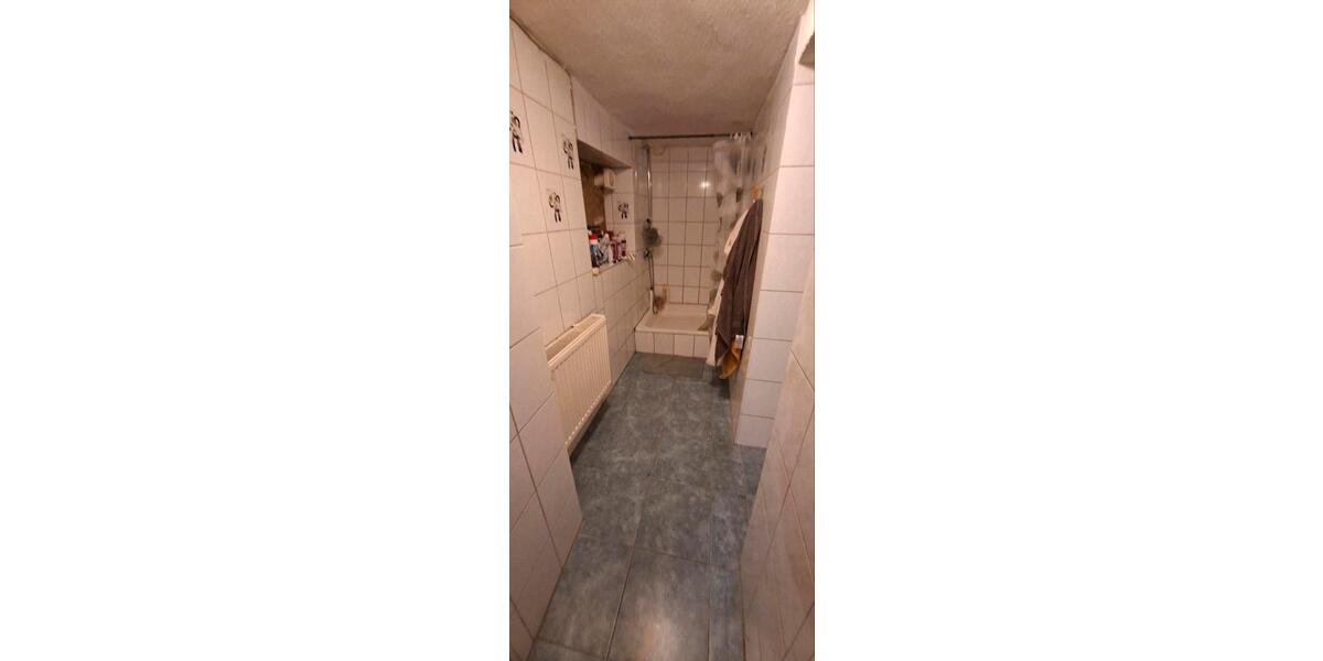 Erdgeschoßwohnung Schwalmstadt - 3 Zimmer, 65 m&sup2;, 850&euro; | Angebot:24638297