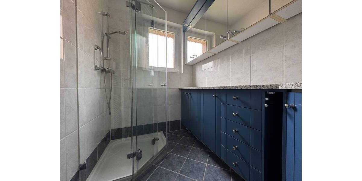 Etagenwohnung Rellingen - 3 Zimmer, 71 m&sup2;, 1.074&euro; | Angebot:26501661