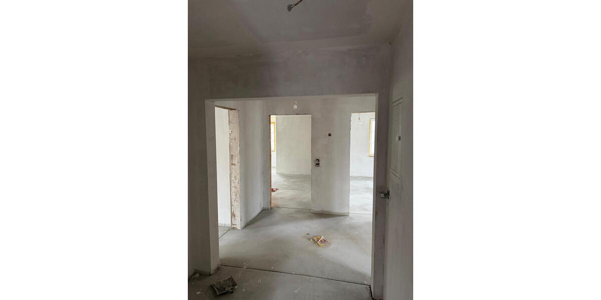 Etagenwohnung Tuttlingen - 3 Zimmer, 100 m&sup2;, 1.150&euro; | Angebot:25236146