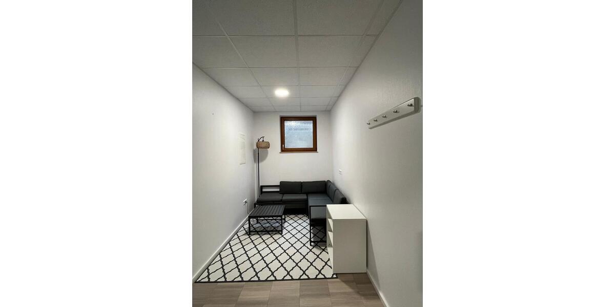 Wohnen auf Zeit Essingen - 1 Zimmer, 70 m&sup2;, 450&euro; | Angebot:25993073