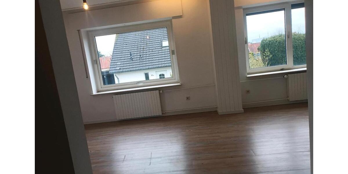 Hochparterre Bad Oeynhausen Dehme - 4 Zimmer, 105 m&sup2;, 1.100&euro; | Angebot:26332879