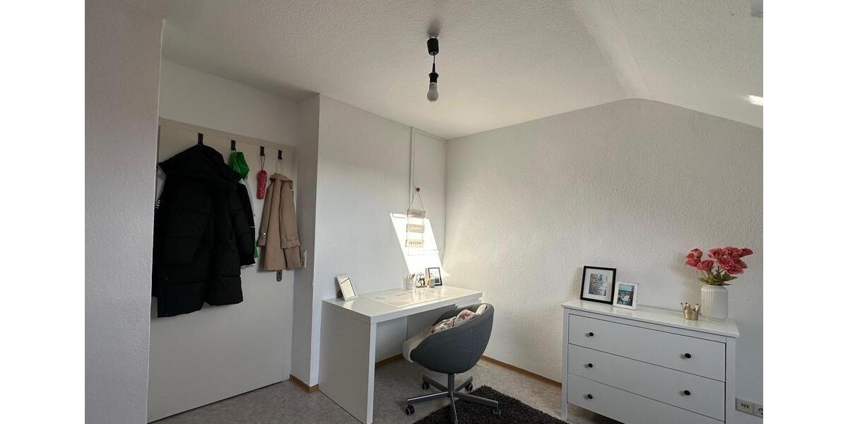 Wohnen auf Zeit Karlsruhe Beiertheim-Bulach - 1 Zimmer, 1 m&sup2;, 520&euro; | Angebot:24868193