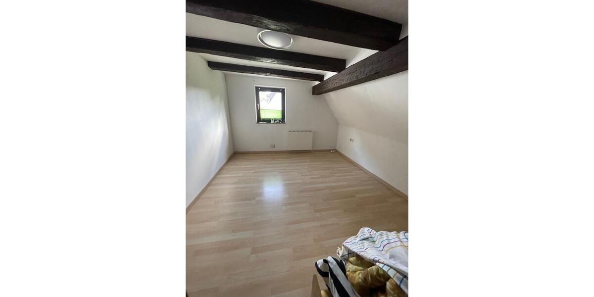 Dachgeschoßwohnung Rottenburg am Neckar - 3 Zimmer, 69 m&sup2;, 690&euro; | Angebot:26580014