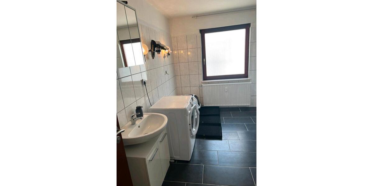 Erdgeschoßwohnung Aerzen - 3 Zimmer, 127 m&sup2;, 850&euro; | Angebot:25080269