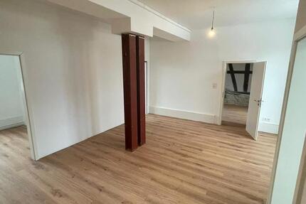 Wohnung Blumberg - 3 Zimmer, 90 m&sup2;, 1.200&euro; | Angebot:24803629