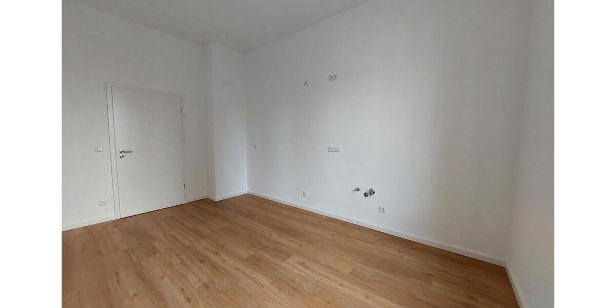 Etagenwohnung Straubing - 4 Zimmer, 143 m&sup2;, 1.200&euro; | Angebot:26006497