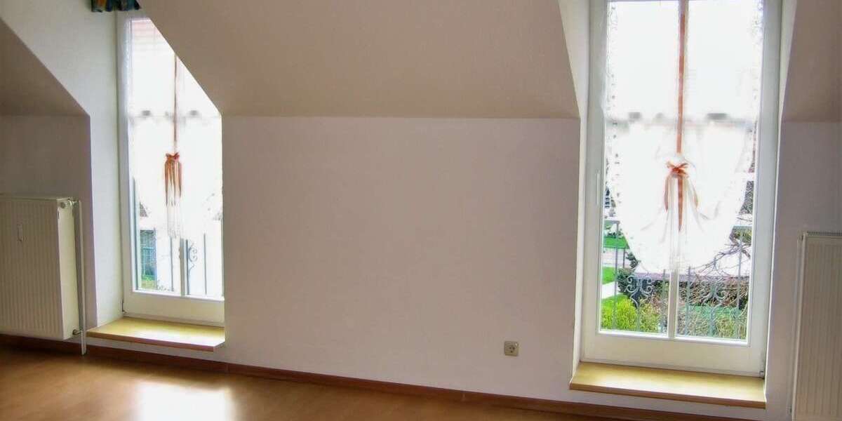 Etagenwohnung Pritzwalk - 2 Zimmer, 75 m&sup2;, 495&euro; | Angebot:23705185