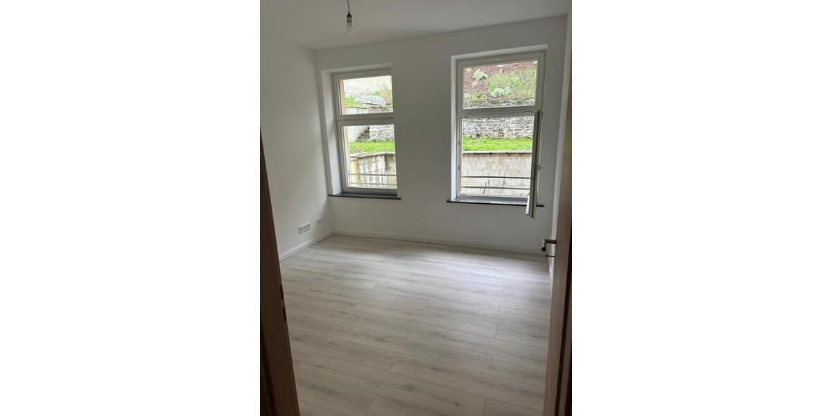 Etagenwohnung Zschopau - 4 Zimmer, 93 m&sup2;, 970&euro; | Angebot:26477531