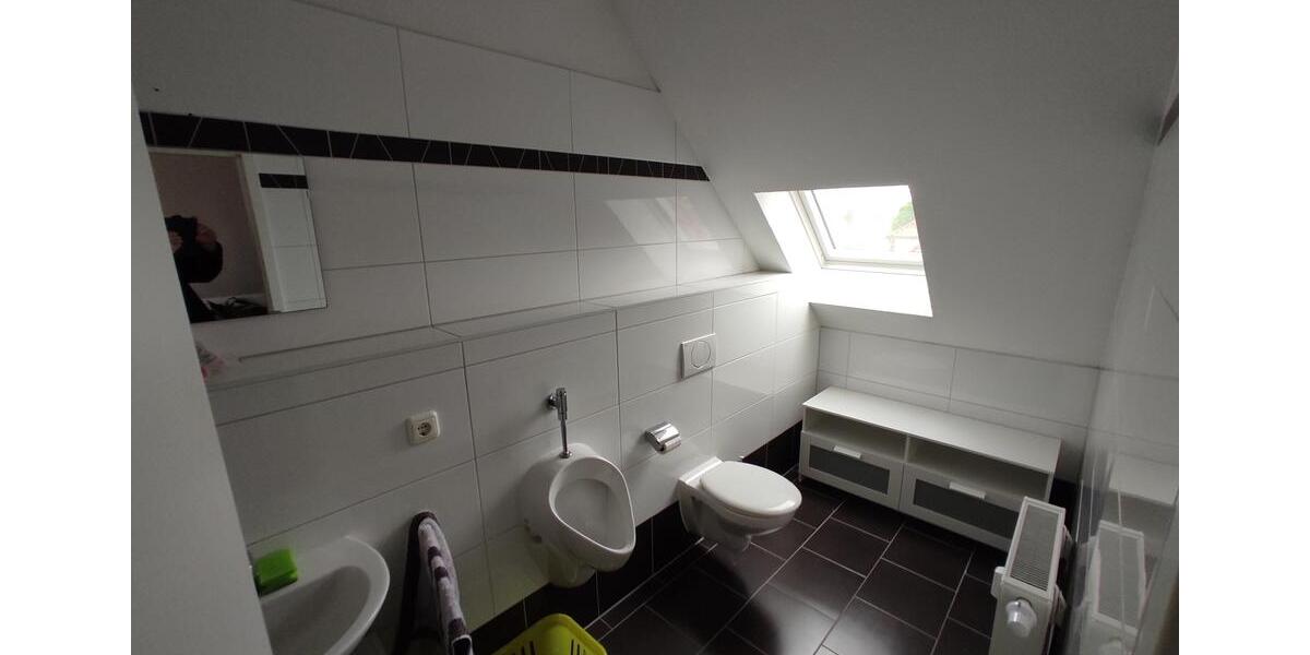 Etagenwohnung Magdeburg Diesdorf - 4 Zimmer, 107 m&sup2;, 803&euro; | Angebot:26544725