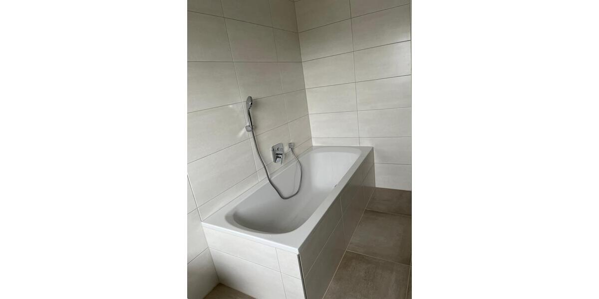 Etagenwohnung Wunsiedel - 4 Zimmer, 100 m&sup2;, 795&euro; | Angebot:23600045