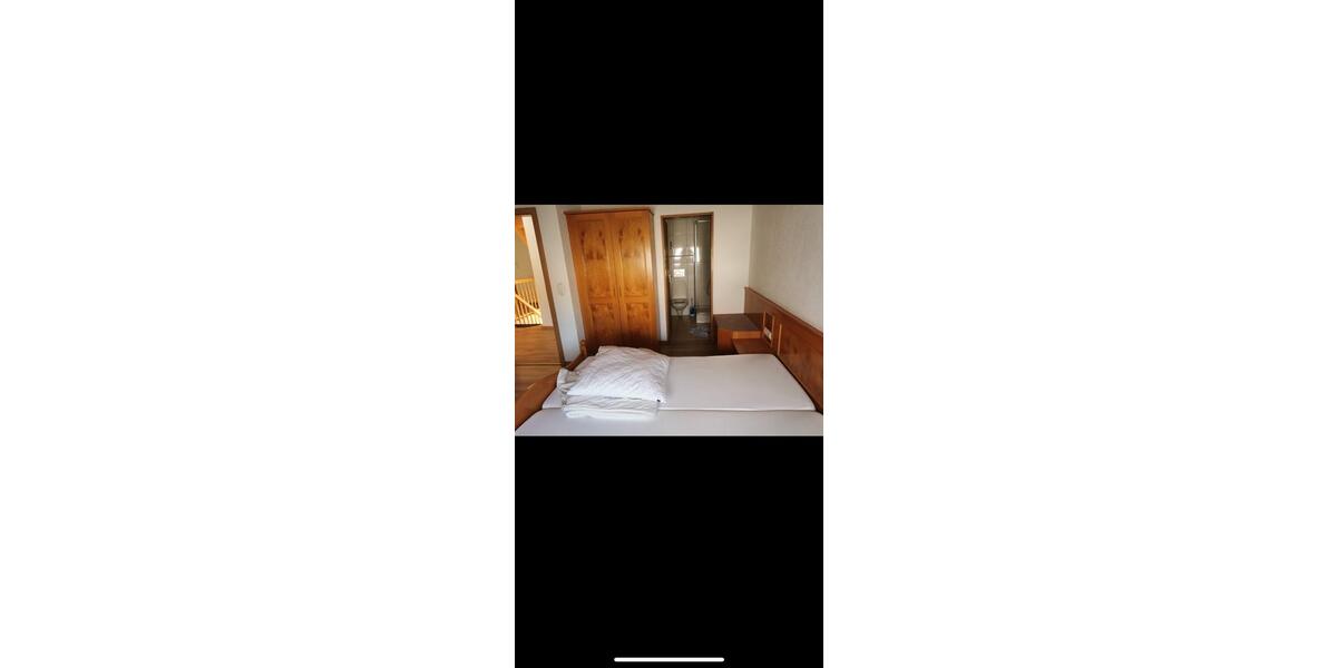 Wohnen auf Zeit Reutlingen Orschel-Hagen - 1 Zimmer, 20 m&sup2;, 500&euro; | Angebot:26387770
