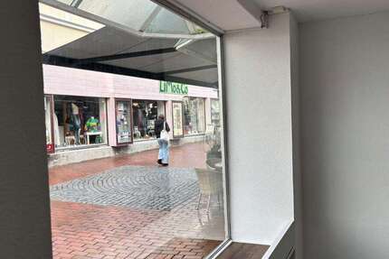 Einzelhandel in Schleswig 585 € 46 m² zimmer