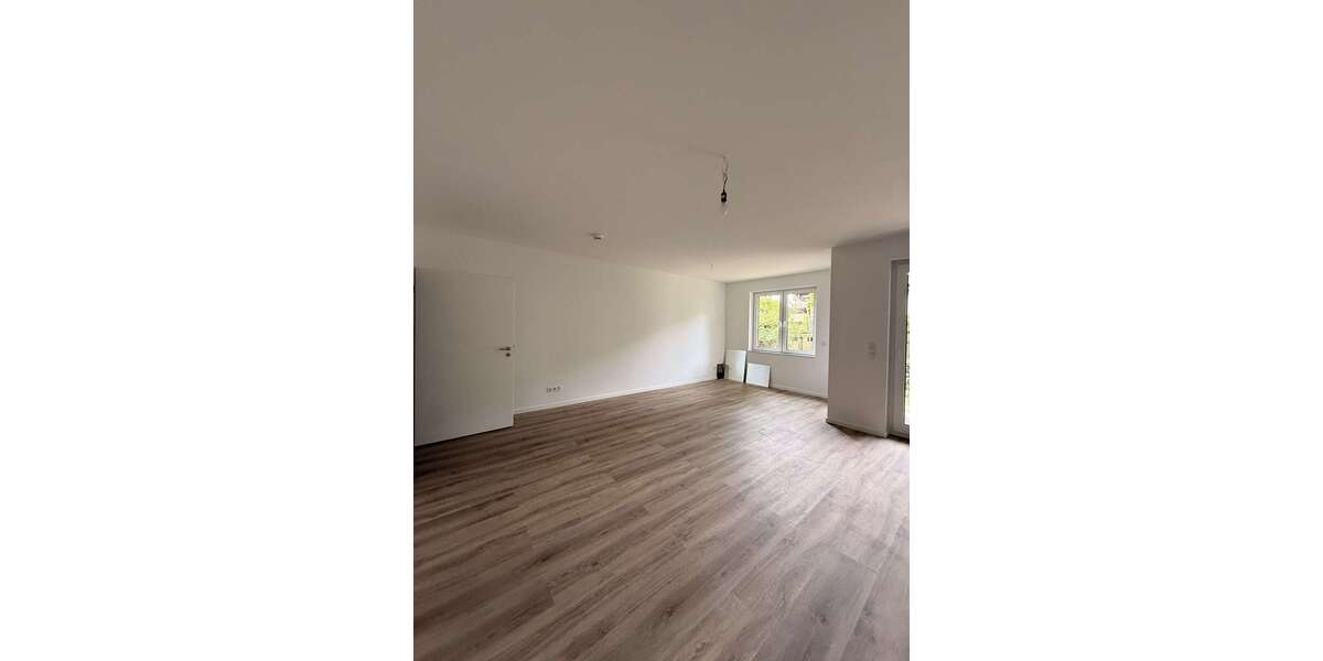 Etagenwohnung Hamburg Rahlstedt - 3 Zimmer, 91 m&sup2;, 1.300&euro; | Angebot:26781889