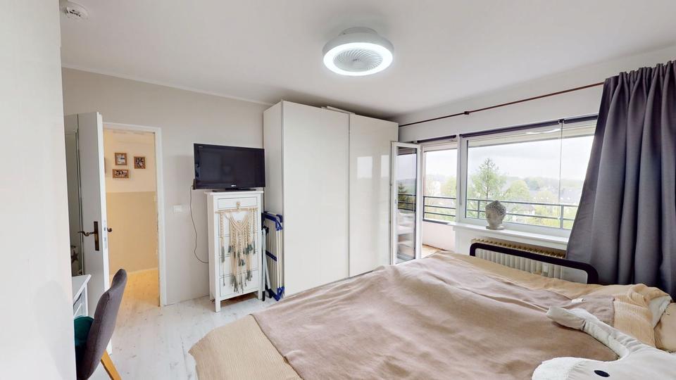 Etagenwohnung Velbert - 4.5 Zimmer, 94 m&sup2;, 1.630&euro; | Angebot:25935290