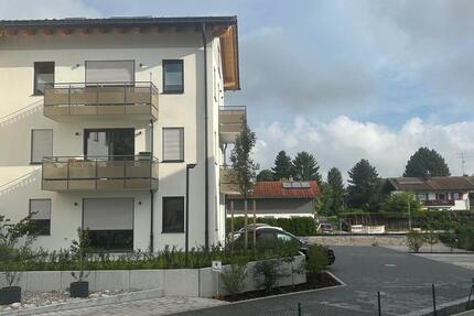 Neuwertige Whg. (2025) in zentraler Lage von Prien 3 zimmer