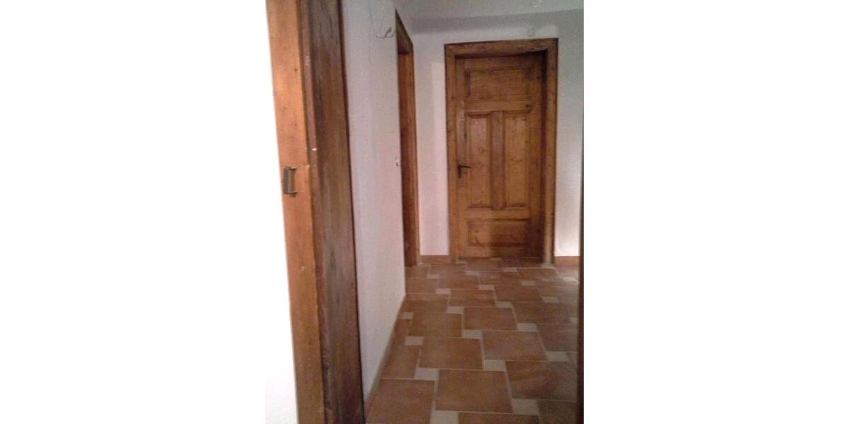 Hochparterre Rauschenberg - 2 Zimmer, 100 m&sup2;, 680&euro; | Angebot:26320300
