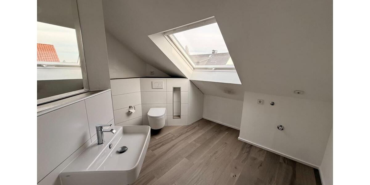 Dachgeschoßwohnung Hannover Buchholz-Kleefeld - 1 Zimmer, 82 m&sup2;, 950&euro; | Angebot:25857235