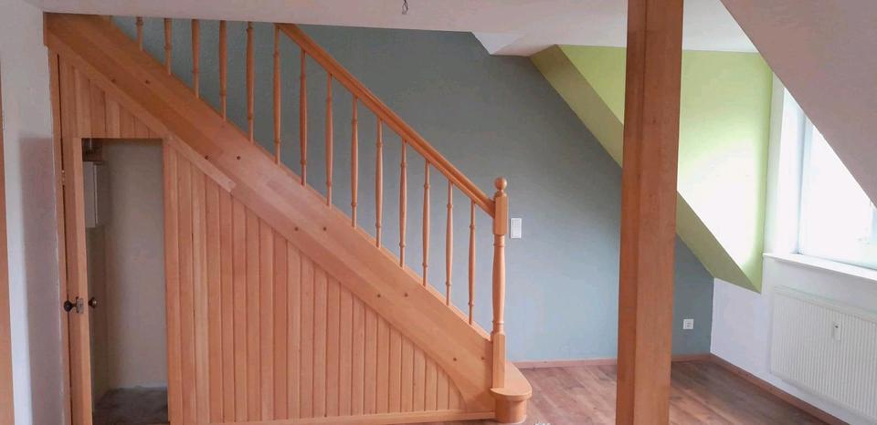 Dachgeschoßwohnung Niebüll - 2.5 Zimmer, 66 m&sup2;, 450&euro; | Angebot:25172944