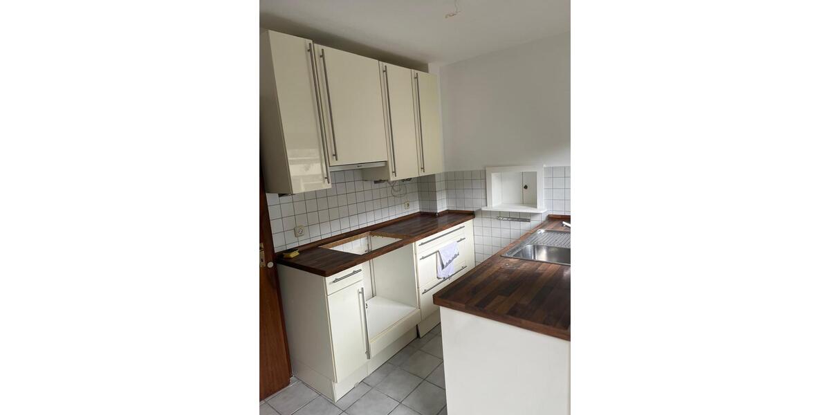 Etagenwohnung Hamburg Billstedt - 4 Zimmer, 120 m&sup2;, 2.500&euro; | Angebot:26368647