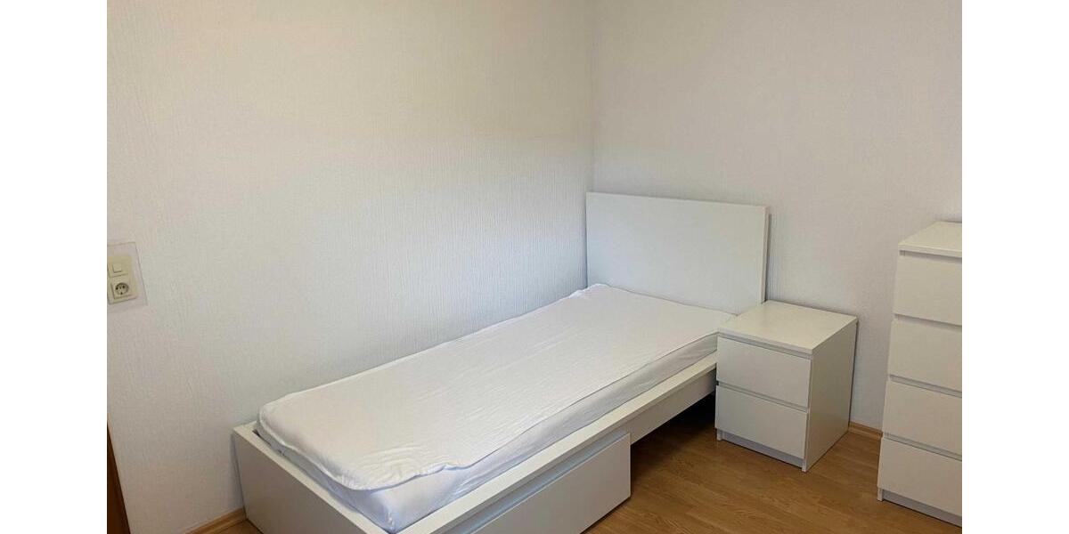 Wohnen auf Zeit Edenkoben - 1 Zimmer, 20 m&sup2;, 450&euro; | Angebot:25942062