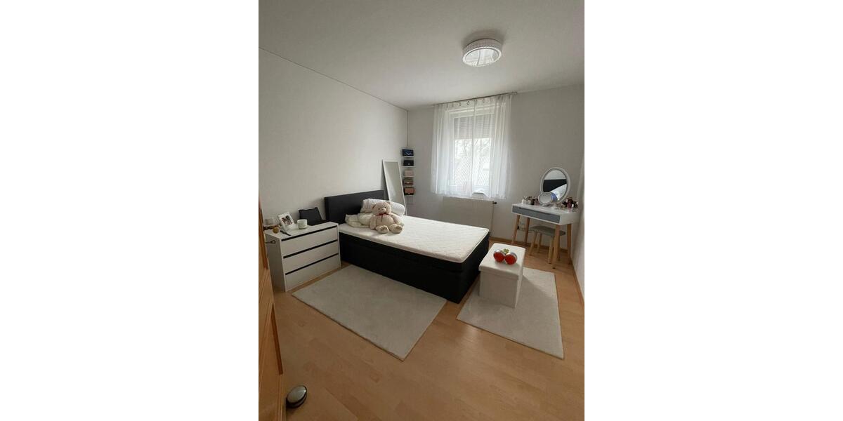 Etagenwohnung Kempten (Allgäu) - 3 Zimmer, 60 m&sup2;, 900&euro; | Angebot:24396181