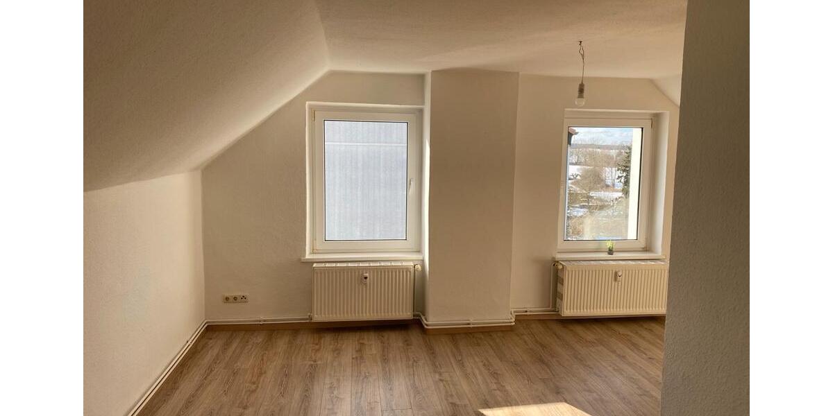 Dachgeschoßwohnung Tarnow - 2 Zimmer, 39 m&sup2;, 425&euro; | Angebot:25127187