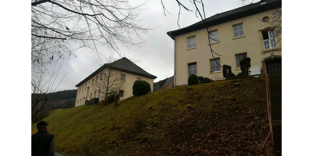 Etagenwohnung Probstzella - 2 Zimmer, 48 m&sup2;, 265&euro; | Angebot:25751007