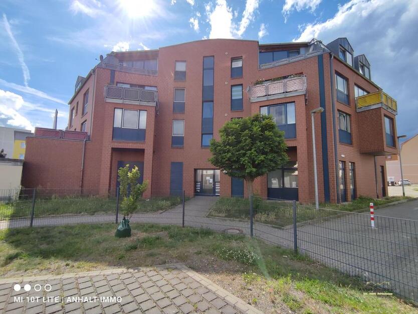 Gemütliche 2-Raum Dachgeschoßwohnung mit Einbauküche