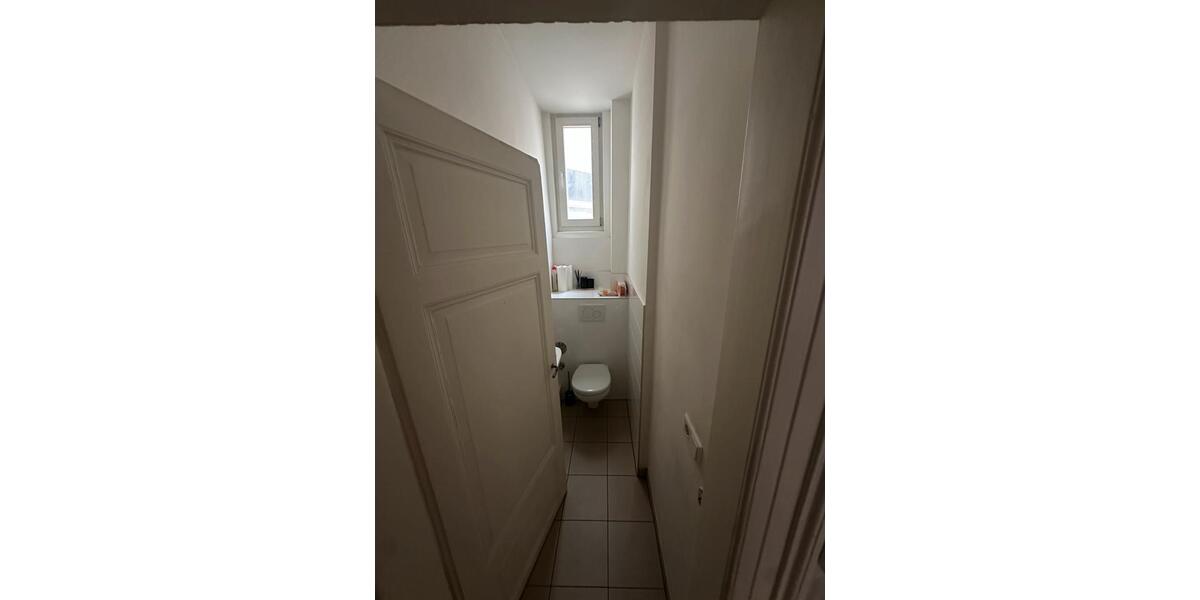 Wohnen auf Zeit Wiesbaden - 4 Zimmer, 82 m&sup2;, 630&euro; | Angebot:26243955