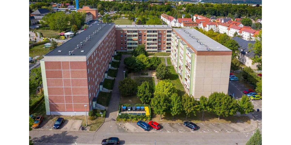 Etagenwohnung Saalfeld (Saale) - 3 Zimmer, 61 m&sup2;, 328&euro; | Angebot:25376306