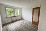 Etagenwohnung Zwickau Eckersbach - 4 Zimmer, 75 m&sup2;, 599&euro; | Angebot:26798533