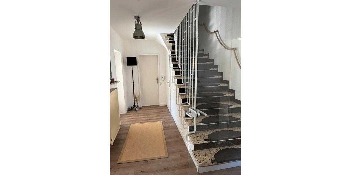 Einfamilienhaus Oberhaid - 5 Zimmer, 150 m&sup2;, 1.500&euro; | Angebot:26021980