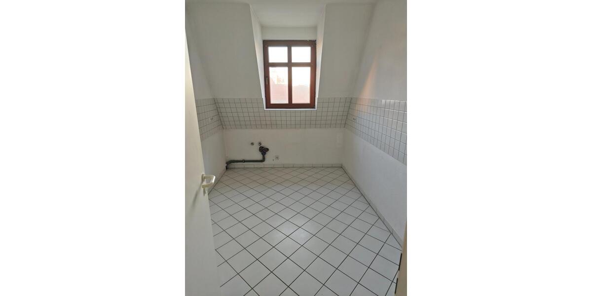Dachgeschoßwohnung Torgau - 3 Zimmer, 68 m&sup2;, 440&euro; | Angebot:24626558