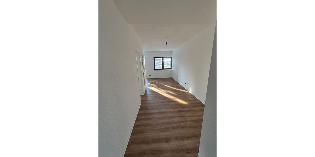Helle 3-Zimmer Wohnung - Etagenwohnung Steinbach | Angebot:27628897