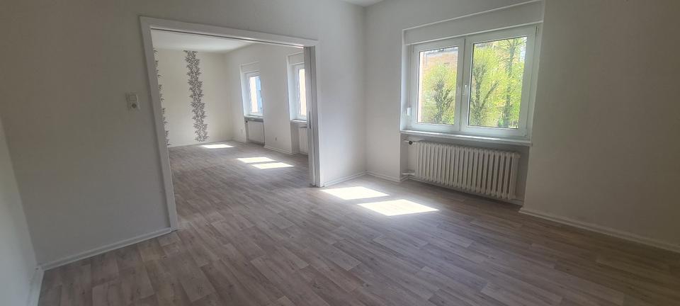 Etagenwohnung Finsterwalde - 3 Zimmer, 69 m&sup2;, 528&euro; | Angebot:26564742
