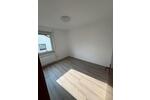 Etagenwohnung Stuttgart Zuffenhausen - 4 Zimmer, 85 m&sup2;, 1.600&euro; | Angebot:26648300