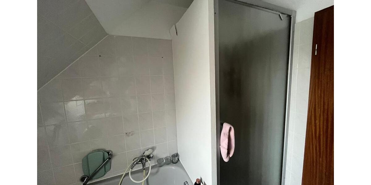 Dachgeschoßwohnung Minden Kuhlenkamp - 3 Zimmer, 70 m&sup2;, 550&euro; | Angebot:24783763