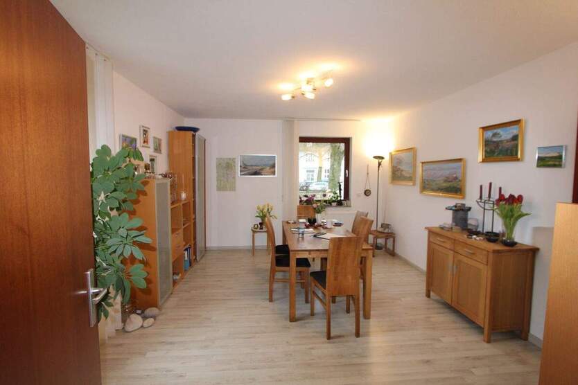 Familienfreundliches Reihenendhaus in toller Cityrandlage - top renoviert - provisionsfrei! 6 zimmer