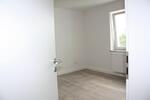 Erdgeschoßwohnung Bergneustadt - 3 Zimmer, 81 m&sup2;, 650&euro; | Angebot:26566407
